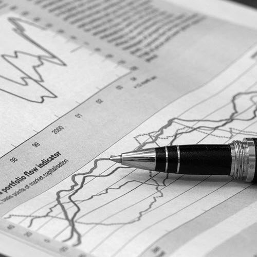 chasing-the-markets-b&w